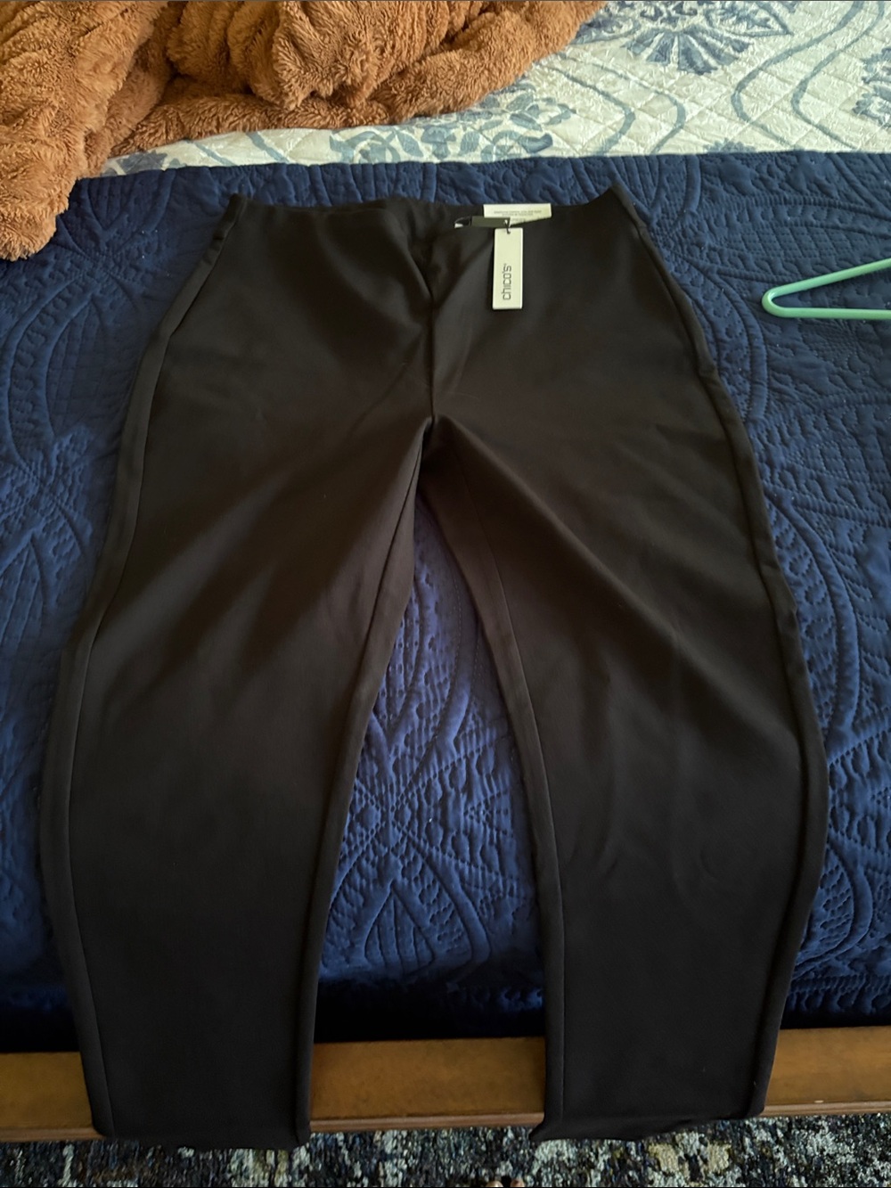 Chico's Black So Slimming Leggings - Size 1.5T Tall - Picture 3 of 6